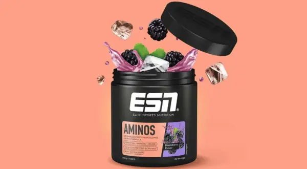 ESN Aminos in Brombeergeschmack: Erfrischende Aminos mit Eis und Beeren, perfekt für dein Training.