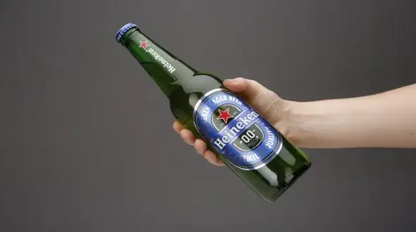 Ile kcal ma piwo bezalkoholowe? Zaskakujące wartości kaloryczne