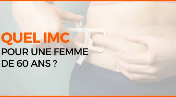 Mesure du pli cutané pour évaluer l'IMC d'une femme de 60 ans.