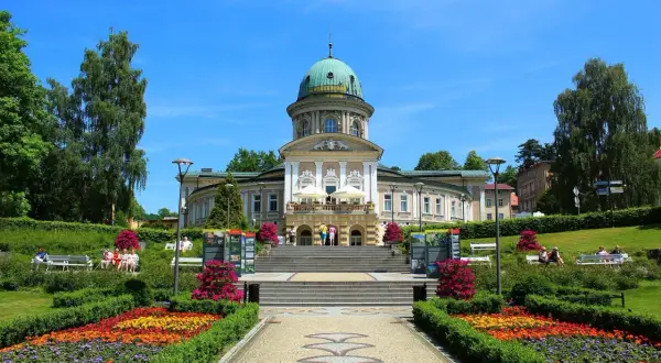 Sanatorium: Jak zdobyć skierowanie z NFZ, ZUS, KRUS? Poradnik