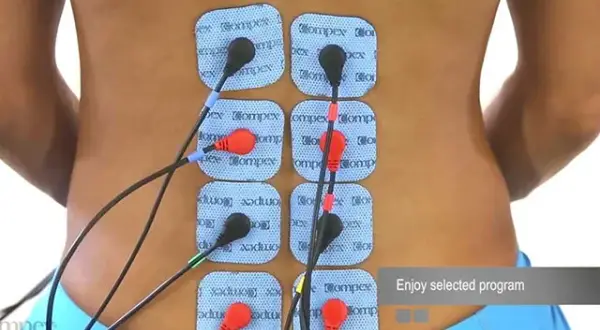 Jak używać przyrządu do pleców? Instrukcja, korzyści i błędy