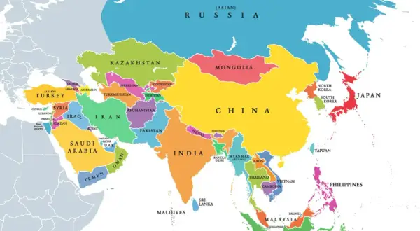 Karta över Asien med länder som Ryssland, Kina, Indien och Japan. Här finns fakta om Asien.