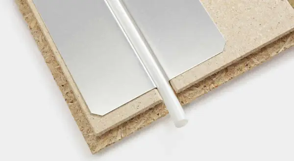 Płyta MFP i OSB 3 na podłodze, gdzie OSB 3 jest bardziej odporna na wilgoć.