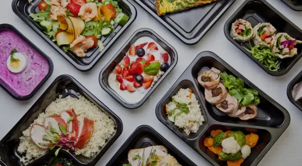 Ile kosztuje catering dietetyczny miesięcznie? Sprawdź ceny 2025