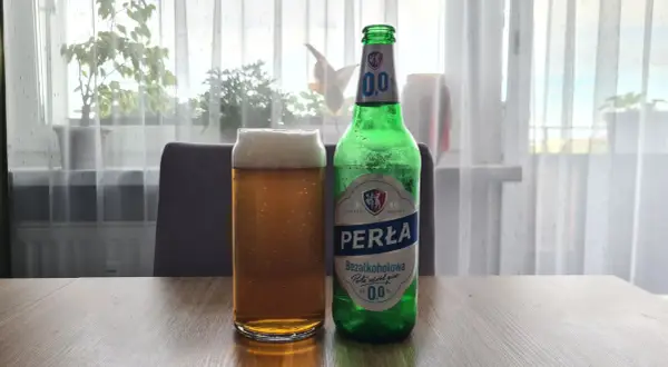 Piwo Perła Bezalkoholowa 0,0% - idealne, gdy szukasz piwa, które piwo ma najmniej cukru.