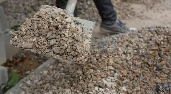 Jaki beton na fundament B20 czy B25 - wybierz najlepszy dla swojej budowy