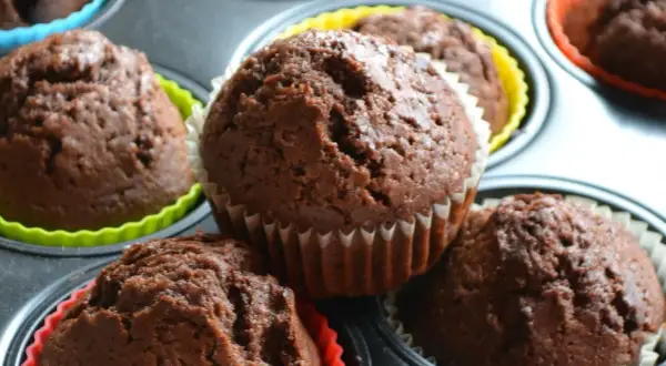 Muffinki kakaowe, które zawsze się udają – prosty przepis bez błędów i porady dla początkujących