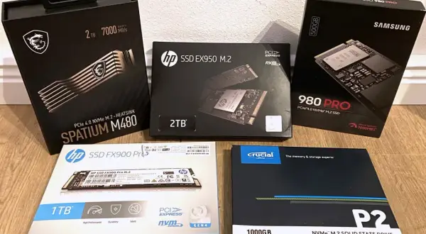 Mehrere NVMe SSDs mit PCIe 4.0 Speed, darunter MSI Spatium M480, HP EX950, Samsung 980 Pro und Crucial P2.