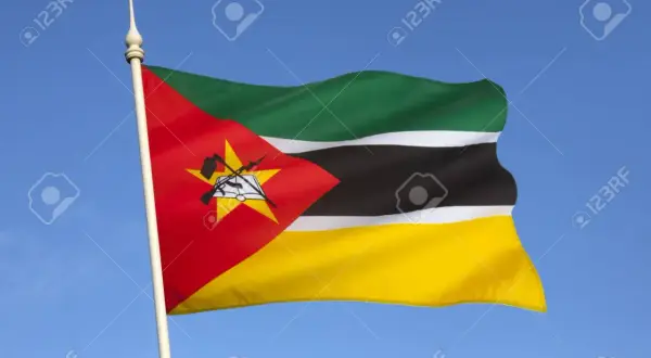Flaga Mozambiku z AK-47: Symbolika i historia najbardziej niezwykłej flagi