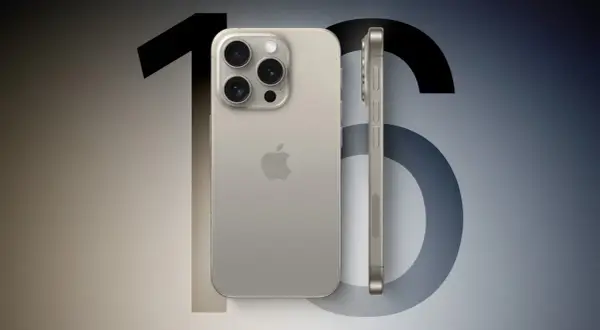 Złoty iPhone 16 Pro z potrójnym aparatem, pokazany z tyłu i z boku. Wymiary idealne do dłoni.