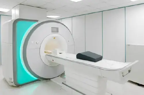 Ile trwa rezonans odcinka lędźwiowego? Czas trwania badania i co wiedzieć