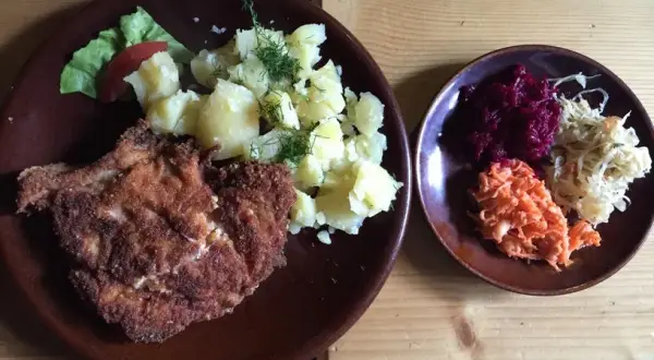 Zakopane: Gdzie zjeść dobrze i tanio? TOP miejsca i porady!