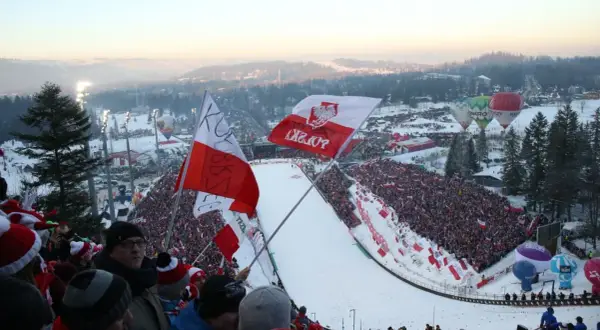 Wielka Krokiew Zakopane: Zwiedzanie, Bilety, Atrakcje i Puchar Świata