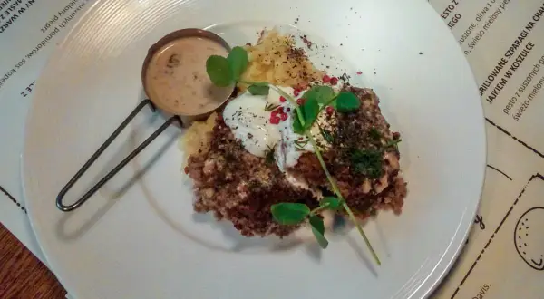 Gdzie zjeść w Przemyślu? Odkryj najlepsze restauracje i smaki