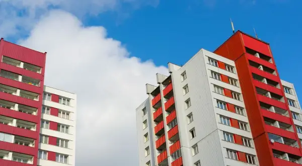 Jak skutecznie napisać skargę na spółdzielnię mieszkaniową?