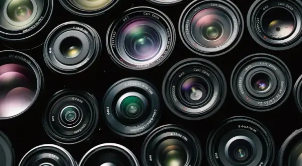 Jaki obiektyw do filmowania lustrzanką? Wybierz najlepszy model i zyskaj jakość!