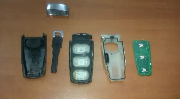 Jak otworzyć Passata B6 bez kluczyka - skuteczne metody i porady