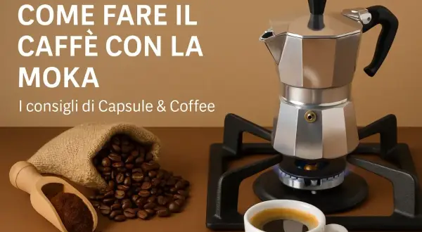 La moka sul fuoco, chicchi di caffè e una tazzina pronta per gustare un ottimo caffè.