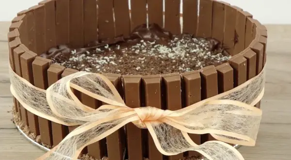 Przepis na ciasto Kit Kat, które zachwyci Twoich gości i rodzinę