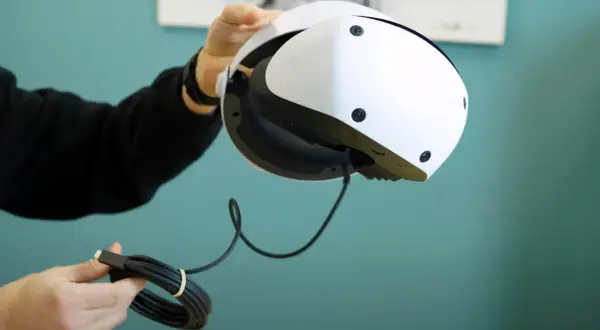 PS VR na PS5: Podłącz gogle VR1 lub VR2 bez problemów!