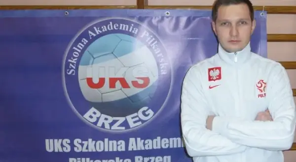Fenomen piłki nożnej: Dlaczego futbol podbił świat i Polskę?