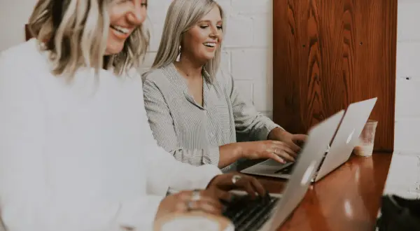 Kurs kwalifikacyjny SI online: Uprawnienia terapeuty co musisz wiedzieć?