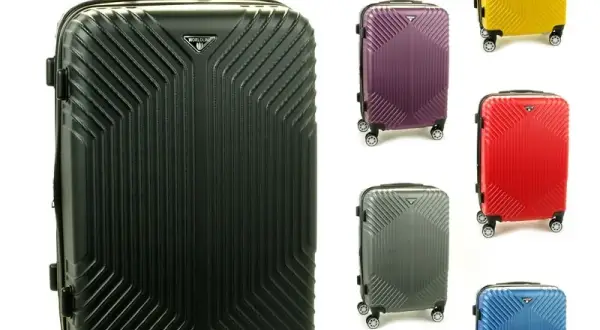 Jaka walizka do samolotu Wizz Air? Uniknij problemów z bagażem