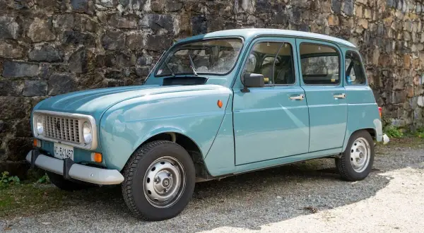 Hatchback: Co to jest i jakie są jego główne cechy? Sprawdź teraz
