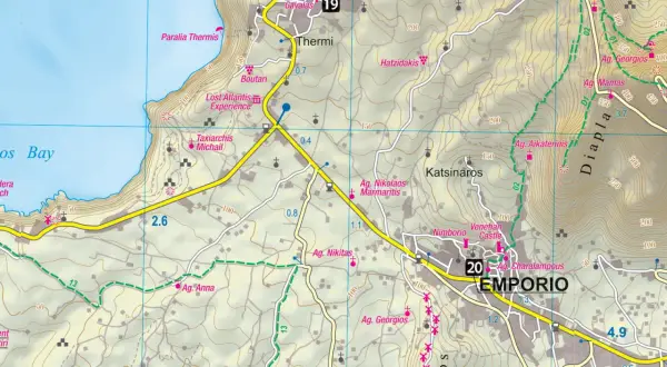 Santorini plan zwiedzania: mapa z zaznaczonymi drogami, kościołami (Ag. Nikitas, Ag. Anna) i miejscowościami (Emporio, Nimborio).