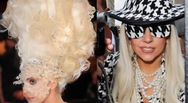 Lady Gaga w swoich początkach kariery: ekstrawagancka fryzura i koronka na twarzy po lewej, po prawej w kapeluszu i okularach w pepitkę.