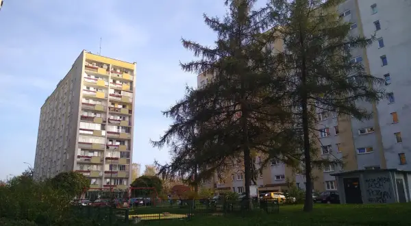 Jak dojechać do osiedla Tysiąclecia w Krakowie - najlepsze połączenia komunikacyjne