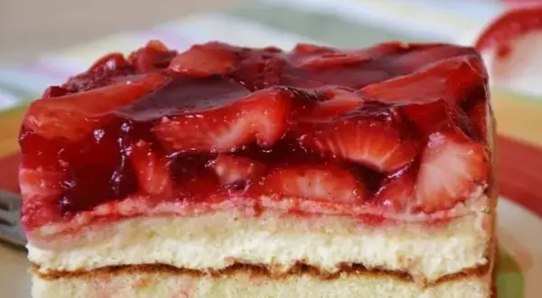 Jak jest po angielsku tort? Odkryj różnice między cake, torte i gateau