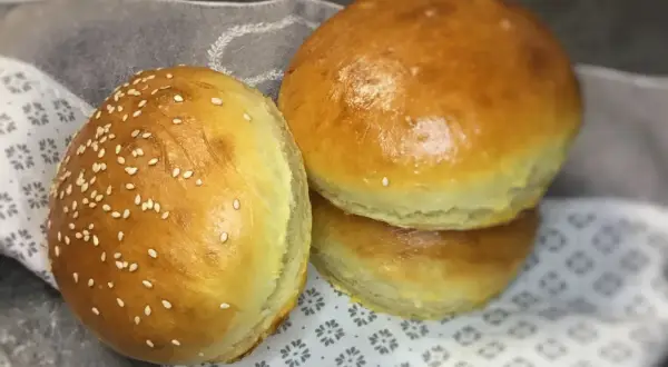Recette Pain à Burger Maison : Moelleux & Facile | Guide Complet