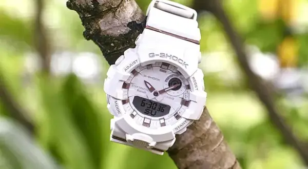Zegarek G-Shock damski biały – stylowe modele, które musisz znać