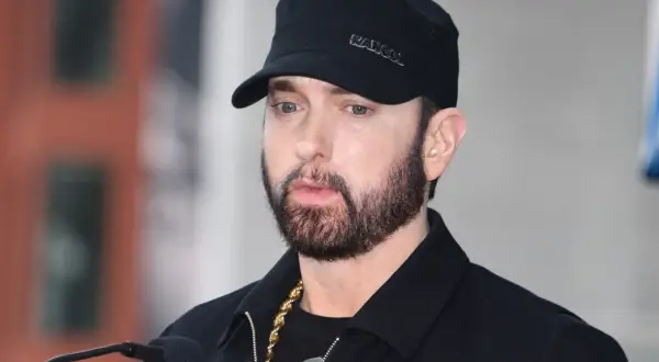 Eminem kiedy zmarł? Prawda o plotkach i jego aktywności zawodowej