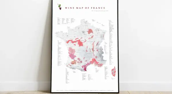 Mapa Francji z zaznaczonymi regionami winiarskimi. Odkryj bogactwo francuskich winnic i ich unikalne terroir.