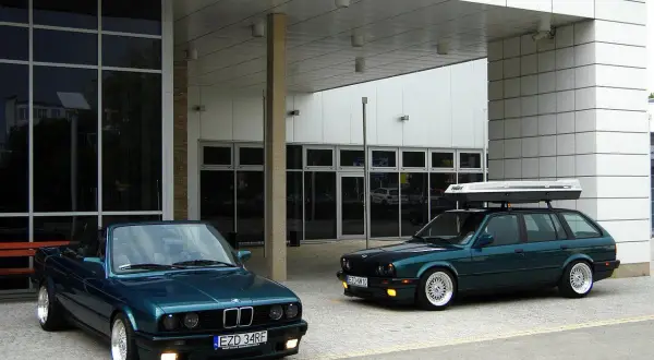 BMW E30 Touring: Kultowy youngtimer, w którego warto zainwestować?