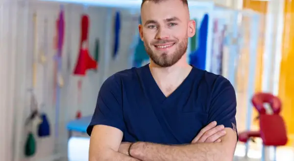 Ile lat trwają studia z fizjoterapii? Poznaj szczegóły programu