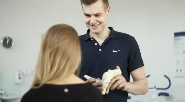 Fizjoterapia jakie przedmioty na studiach – co musisz wiedzieć?