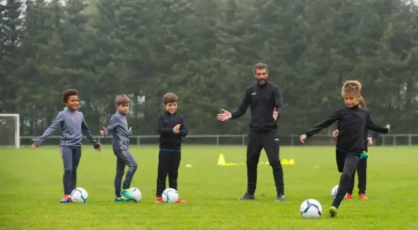 Jak przeprowadzić trening piłkarski, aby uniknąć błędów i osiągnąć sukces