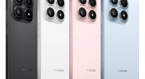Cztery telefony Xiaomi w kolorach czarnym, białym, różowym i niebieskim. Zapowiedź premiery Xiaomi z potrójnym aparatem Leica.
