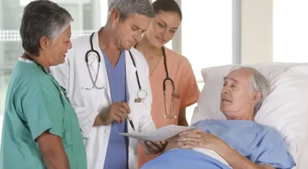 Dr Krępski, chirurg naczyniowy: Gdzie przyjmuje i jak umówić wizytę?