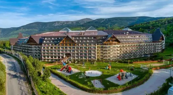 Hotel Gołębiewski Mikołajki - Ile pokoi i jakie opcje zakwaterowania?