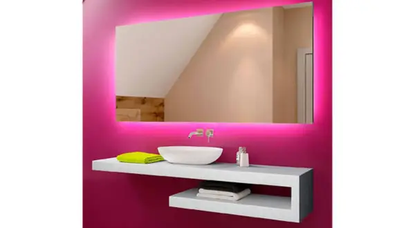 Focos para espejos de baño: IP44, LED y la luz que tu rostro merece