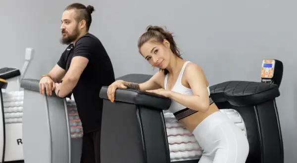 Jak ćwiczyć na Roll Shaper, aby uniknąć błędów i osiągnąć efekty