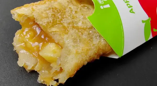 Ciastko z jabłkiem McDonald's: przepis na chrupiący deser!