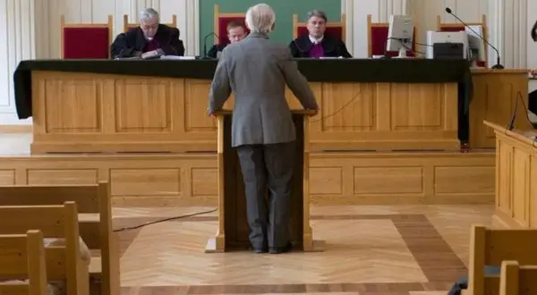 Czy świadek może nie pamiętać? Sprawdź skutki zapomnienia w sądzie