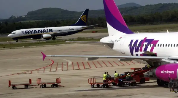 Ile kosztuje dopłata za nadbagaż w Wizz Air? Uniknij wysokich opłat