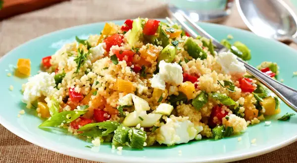 Blitzschnelle Salate: Einfache Rezepte für jeden Tag (unter 15 Min.)