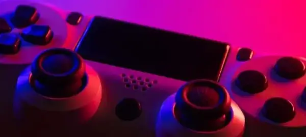Jak podłączyć pada PS4 do komputera - proste metody i porady